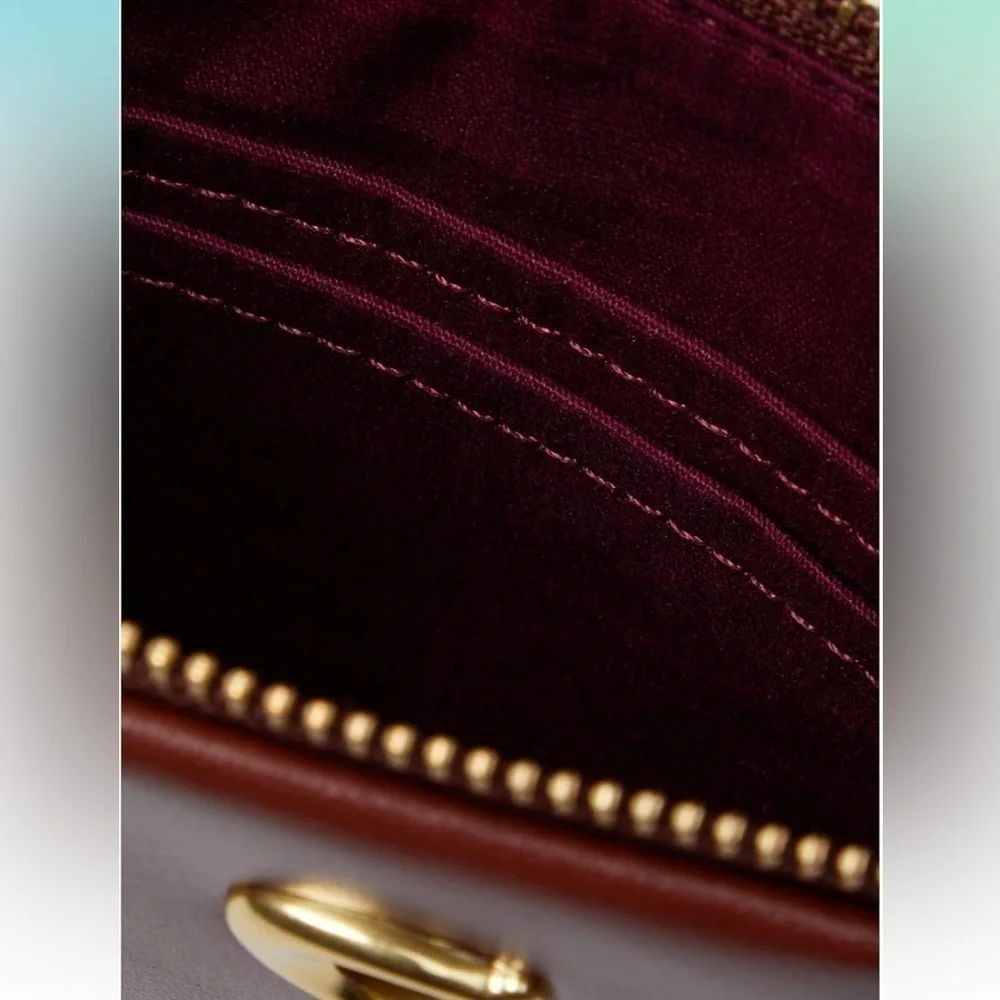 - Coach Womens Coated Canvas Signature Small Wristlet (new) - Picture 5 of 7